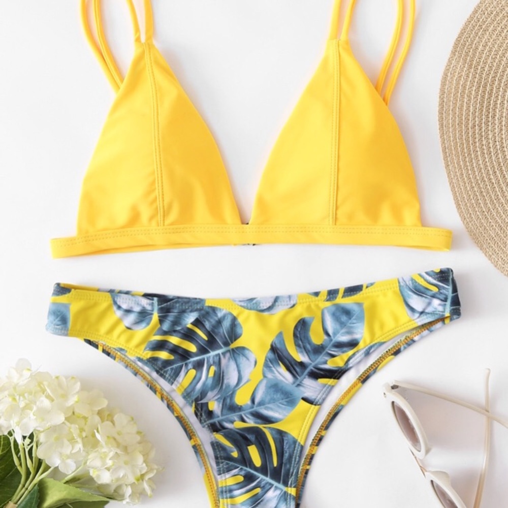 • Yellow Bikini •